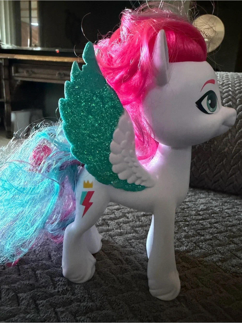 Hasbro My Little Pony A New Generation Shining Adventures 6” Zipp Storm Figure